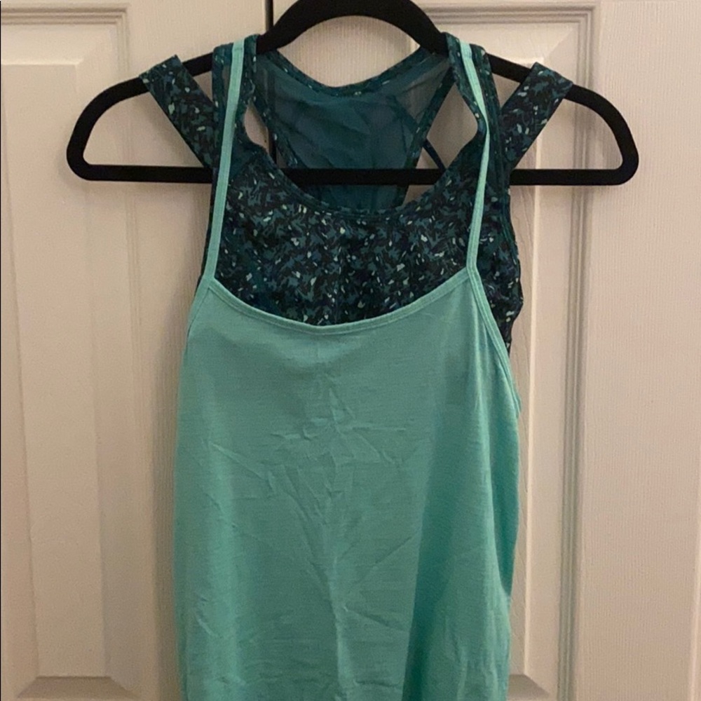 Lululemon workout tank and bra combo